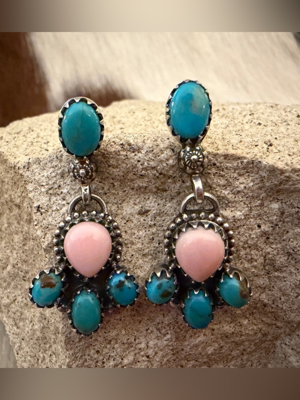 ❤️ Queen Pink Conch & Kingman Turquoise Navajo Style Stud Dangle Earrings 1.33”L